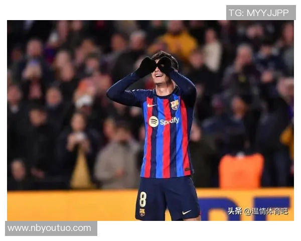 足球明星的成长历程与成就解析以及对足球运动的影响与贡献 足球明星的成长历程与成就解析以及对足球运动的影响与贡献