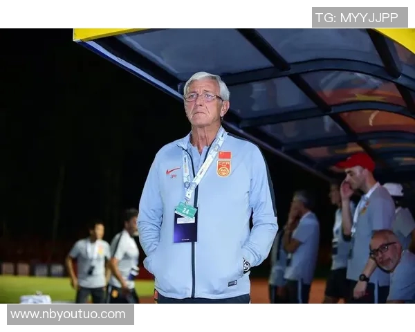 成都网球队的包夹战术解析与实战应用探讨