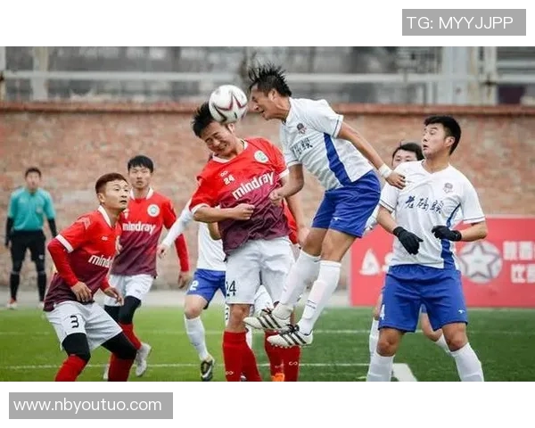 足球明星与中国好友畅谈梦想与挑战的精彩时刻 足球明星与中国好友畅谈梦想与挑战的精彩时刻