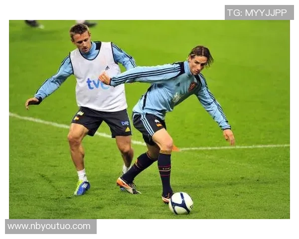 足球明星们的华丽舞步展现名牌魅力与激情碰撞的精彩瞬间